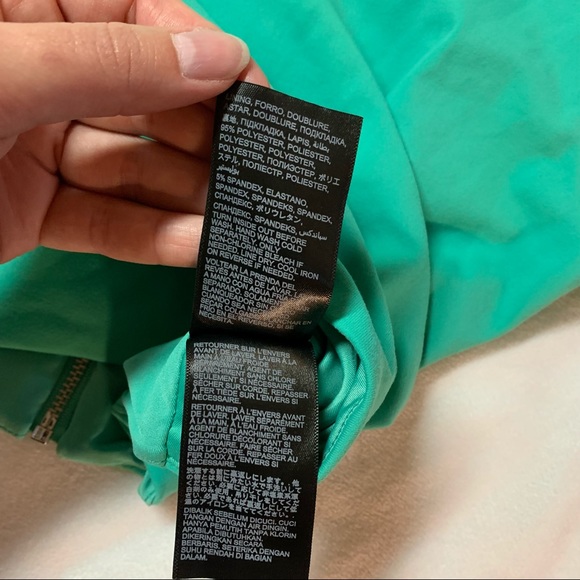 Bebe Mint Green Crossover Crop Top Long Sleeve - Picture 8 of 12